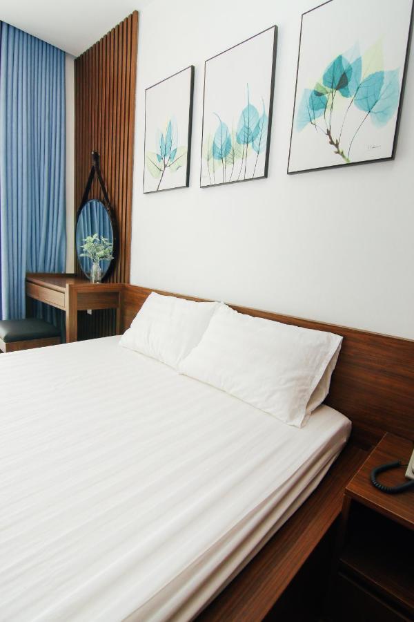 Ling Hotel Ha Long Buitenkant foto