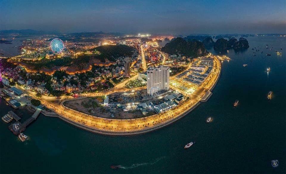 Ling Hotel Ha Long Buitenkant foto